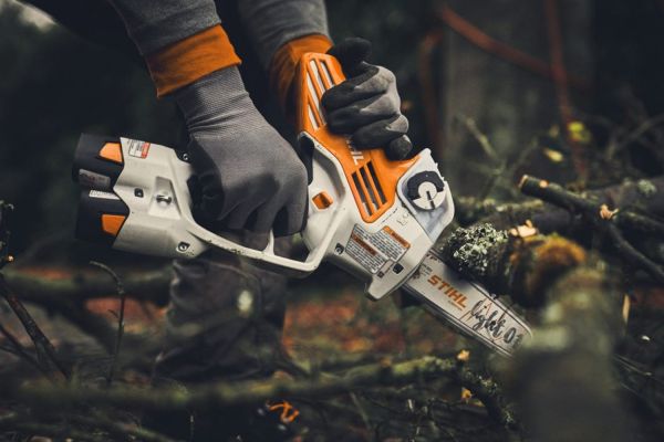 Шина STIHL LIGHT 01, 20 см, 1/4"P, 1.1 мм, 44 z (30080000203)