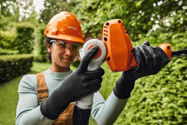 Кущоріз акумуляторний STIHL HLA 40 (HA100112904)