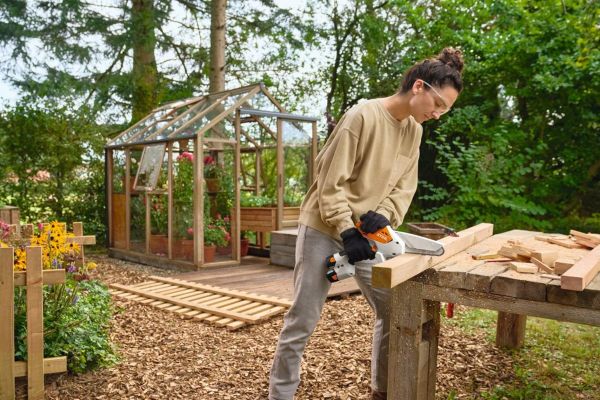 Акумуляторна пилка міні STIHL GTA 30 SET (GA050116918)