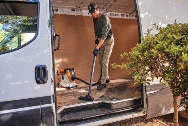 Акумуляторний пилосос STIHL  SEA 100L (SA040117311)