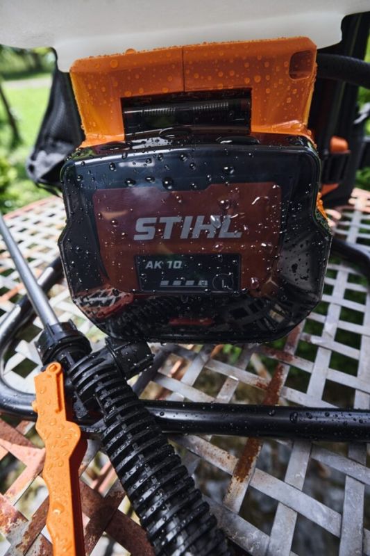 Аккумуляторный опрыскиватель STIHL SGA 60 (SA100117004)